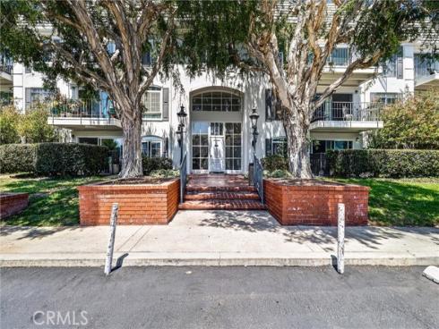 500  Cagney  217 , Newport Beach, CA