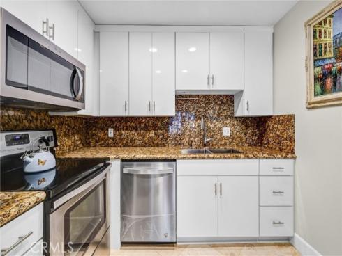 500  Cagney  217 , Newport Beach, CA