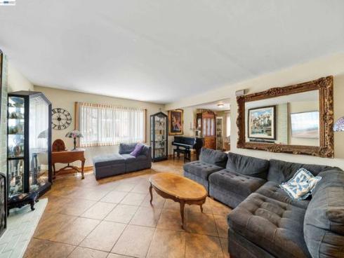1622  Pegasus St  , Newport Beach, CA