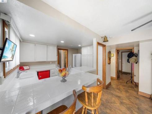 1622  Pegasus St  , Newport Beach, CA