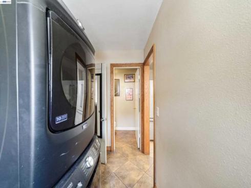 1622  Pegasus St  , Newport Beach, CA