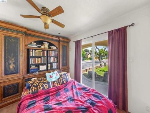1622  Pegasus St  , Newport Beach, CA