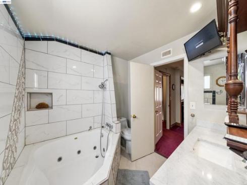 1622  Pegasus St  , Newport Beach, CA