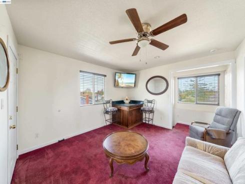 1622  Pegasus St  , Newport Beach, CA