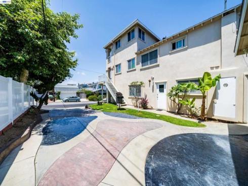 1622  Pegasus St  , Newport Beach, CA