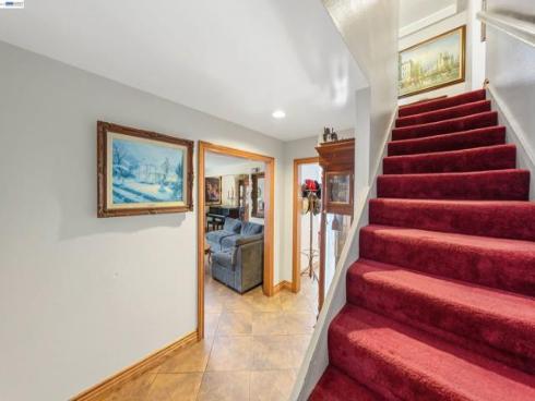 1622  Pegasus St  , Newport Beach, CA