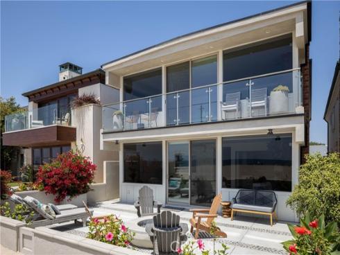 6704 W Oceanfront  , Newport Beach, CA