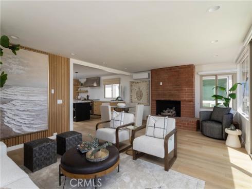 6704 W Oceanfront  , Newport Beach, CA