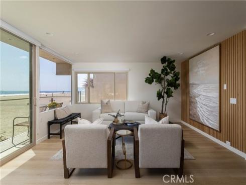 6704 W Oceanfront  , Newport Beach, CA