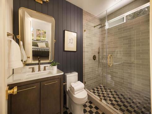 2215 Golden Cir , Newport Beach, CA