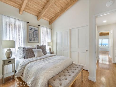 920 E Oceanfront , Newport Beach, CA