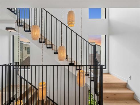 1717 E Ocean   Boulevard, Newport Beach, CA