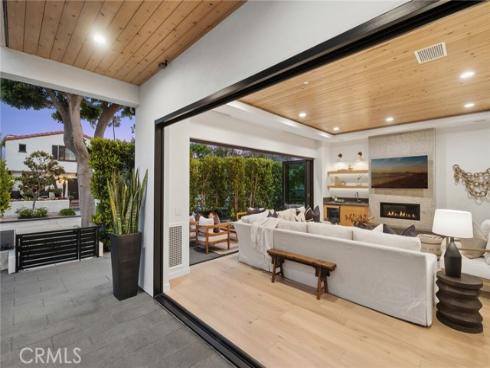 1717 E Ocean   Boulevard, Newport Beach, CA