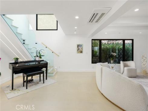209  Via Koron  , Newport Beach, CA