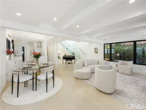 209  Via Koron  , Newport Beach, CA