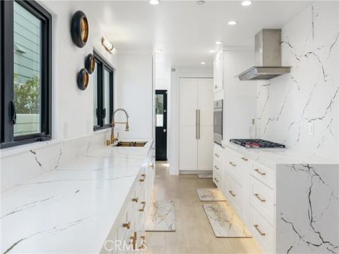 209  Via Koron  , Newport Beach, CA