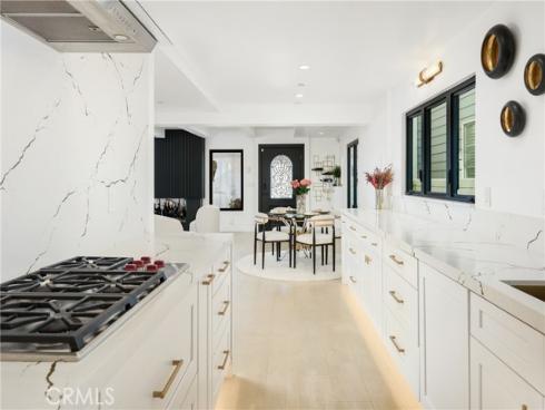 209  Via Koron  , Newport Beach, CA