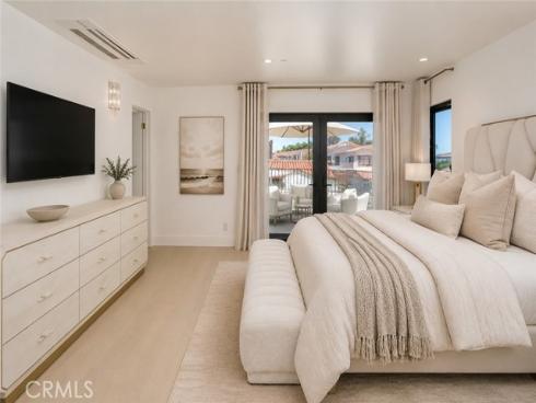 209  Via Koron  , Newport Beach, CA