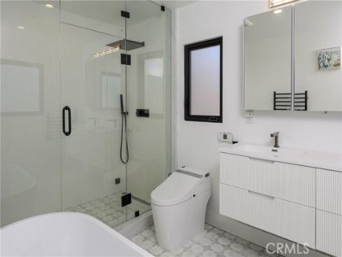 209  Via Koron  , Newport Beach, CA