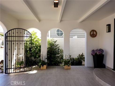 209  Via Koron  , Newport Beach, CA