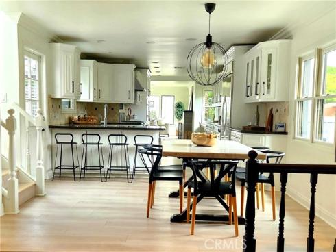 501  Aliso Ave.  , Newport Beach, CA