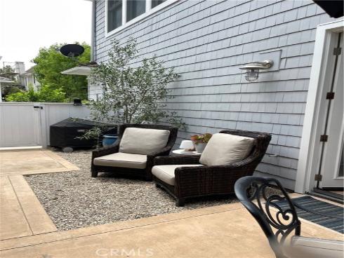 23  Edgewood  , Newport Beach, CA