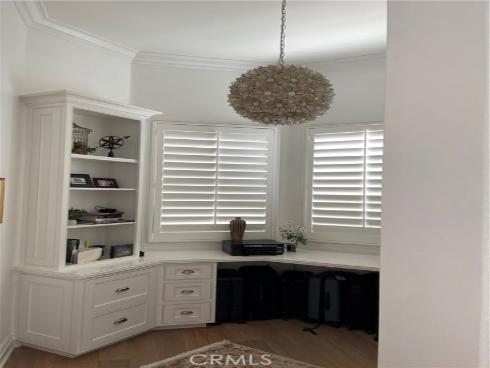 23  Edgewood  , Newport Beach, CA