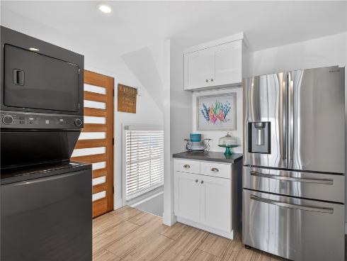 2212 W Oceanfront  , Newport Beach, CA