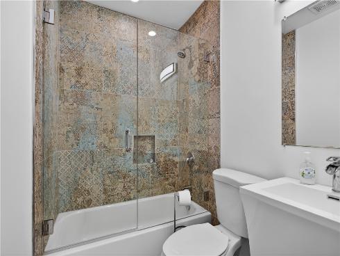 2212 W Oceanfront  , Newport Beach, CA