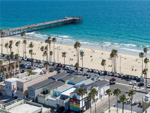 2212 W Oceanfront  , Newport Beach, CA