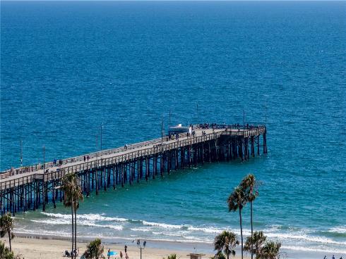 2212 W Oceanfront  , Newport Beach, CA