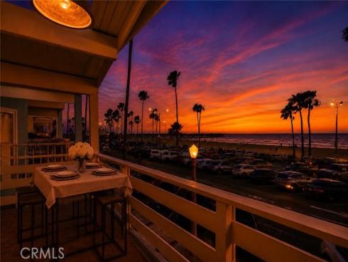 2212 W Oceanfront  , Newport Beach, CA