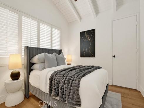 2211  Fortuna  , Newport Beach, CA