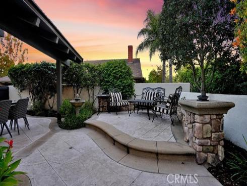2211  Fortuna  , Newport Beach, CA