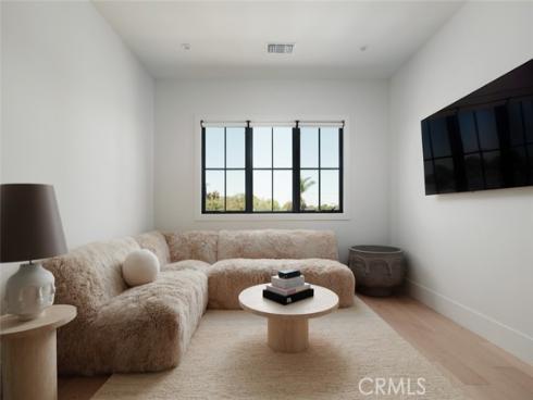 1423  Mariners  , Newport Beach, CA