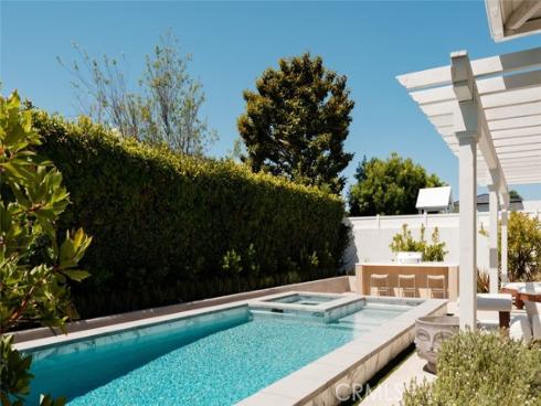 1423  Mariners  , Newport Beach, CA