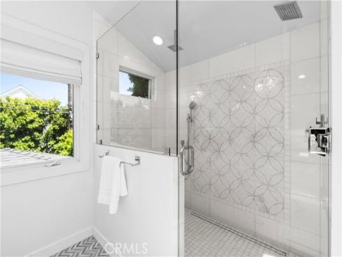 519  Signal   Road, Newport Beach, CA