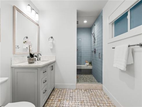 519  Signal   Road, Newport Beach, CA