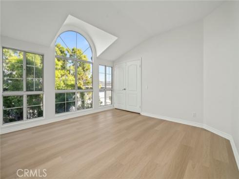 2101 E 15th  11 , Newport Beach, CA