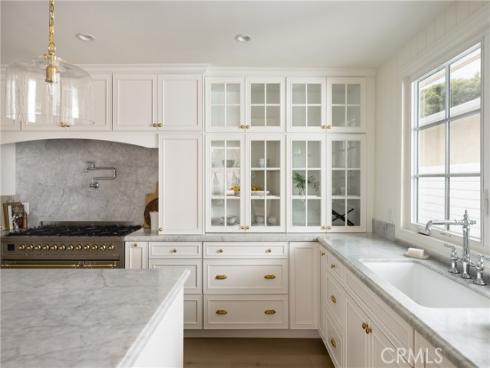 1112  Pembroke   Lane, Newport Beach, CA