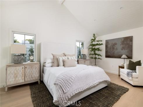 1112  Pembroke   Lane, Newport Beach, CA