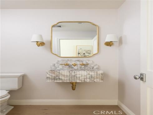 1112  Pembroke   Lane, Newport Beach, CA