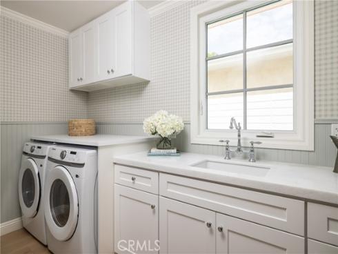 1112  Pembroke   Lane, Newport Beach, CA