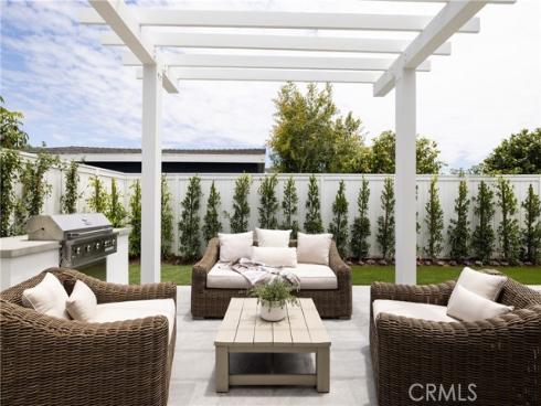 1112  Pembroke   Lane, Newport Beach, CA