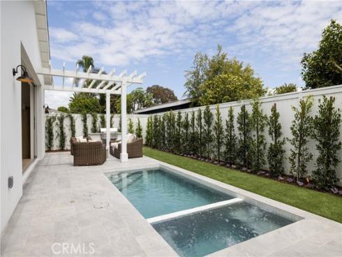 1112  Pembroke   Lane, Newport Beach, CA
