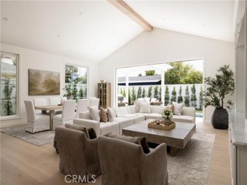1112  Pembroke   Lane, Newport Beach, CA