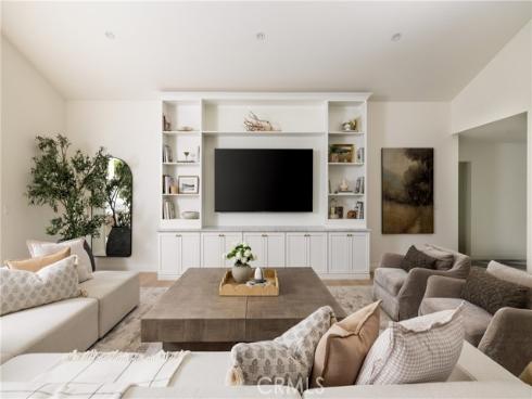 1112  Pembroke   Lane, Newport Beach, CA