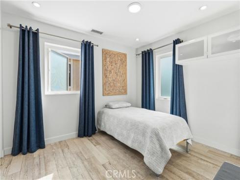 419 E Balboa , Newport Beach, CA