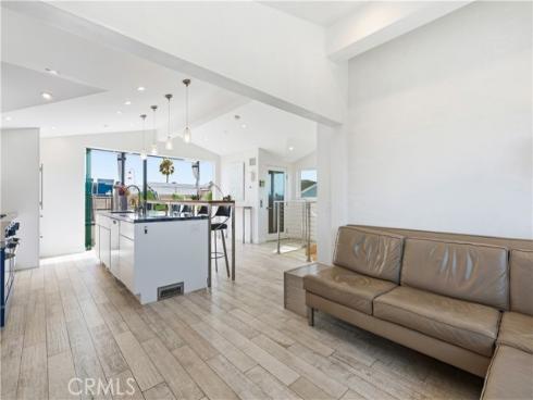 419 E Balboa , Newport Beach, CA