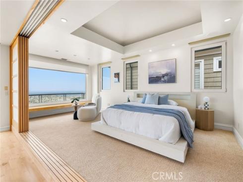 1554 E Oceanfront  , Newport Beach, CA